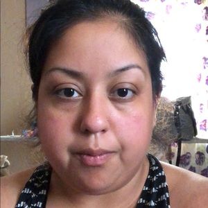 Meet your Posher, Camille